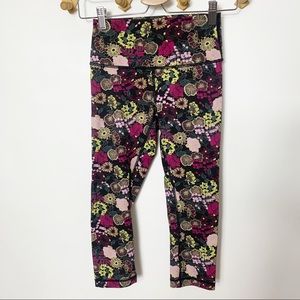 LULULEMON Floral Illusion Align Crop 21” legging
